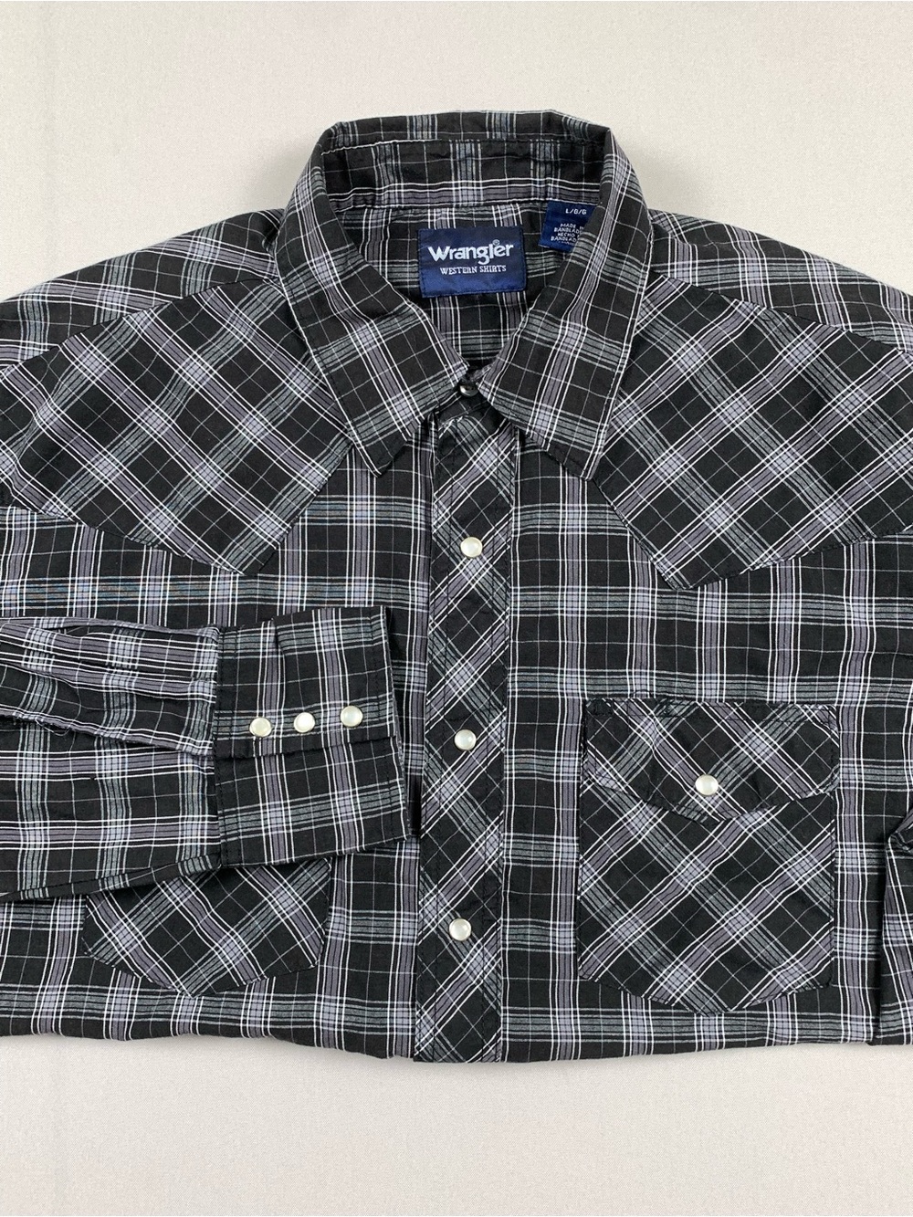 Wrangler Men’s L Black Gray Plaid Pearl Snap Western Cowboy Shirt